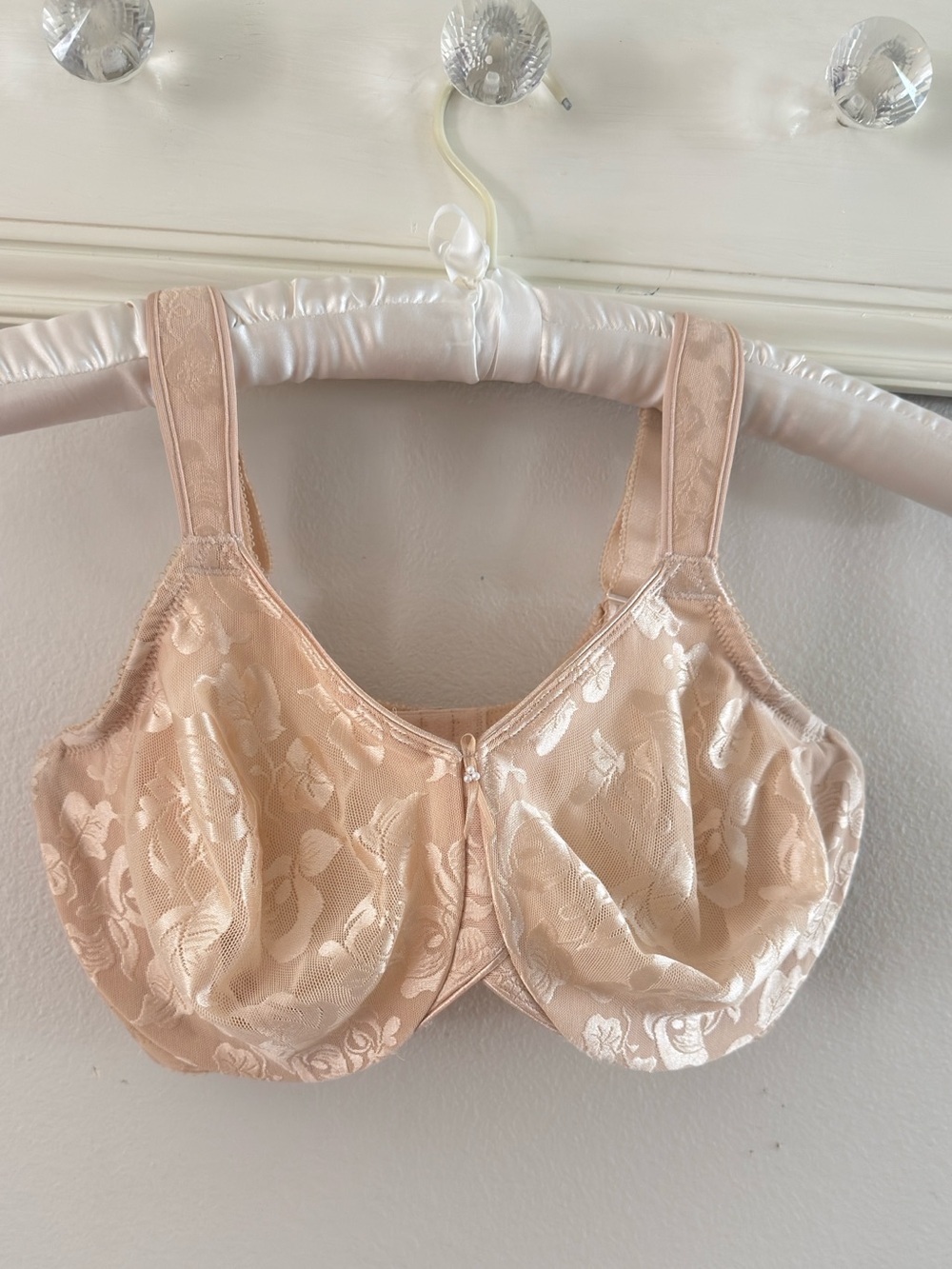 Wacoal Awareness Underwire Bra 85567 Nude 38DDD